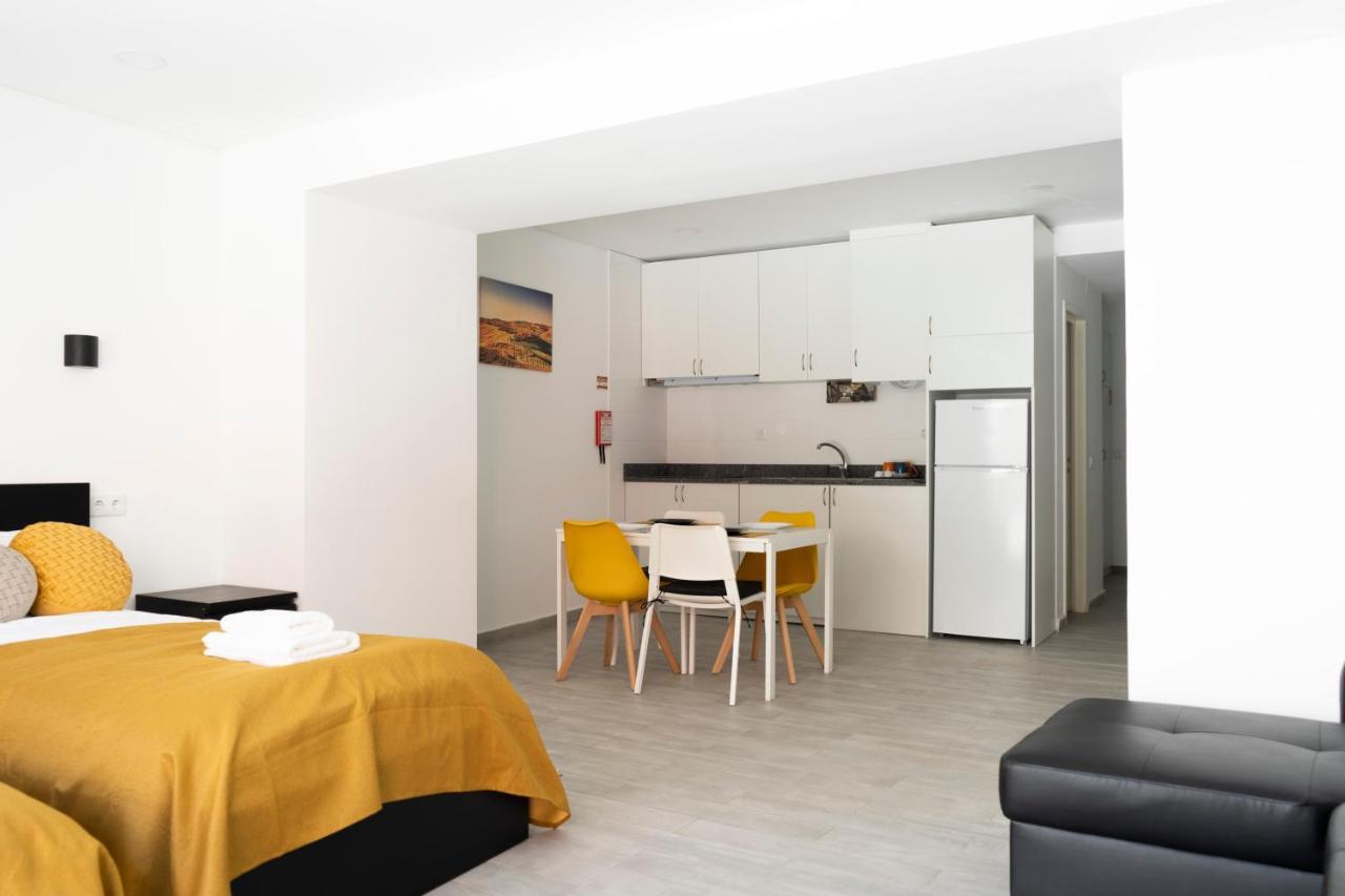 Almada Downtown 204 Apartment Порто Екстериор снимка